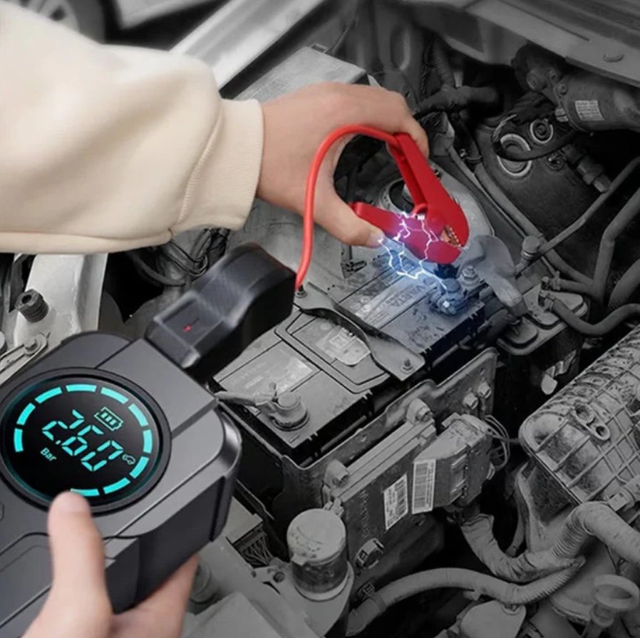 Car Jump Starter With Air Pump ©